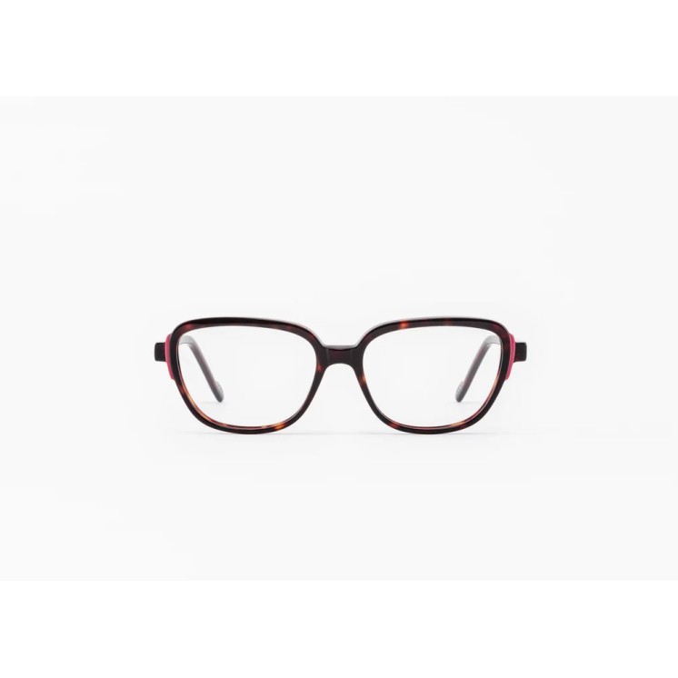MAD IN ITALY Optical  Italian design and craftsmanship