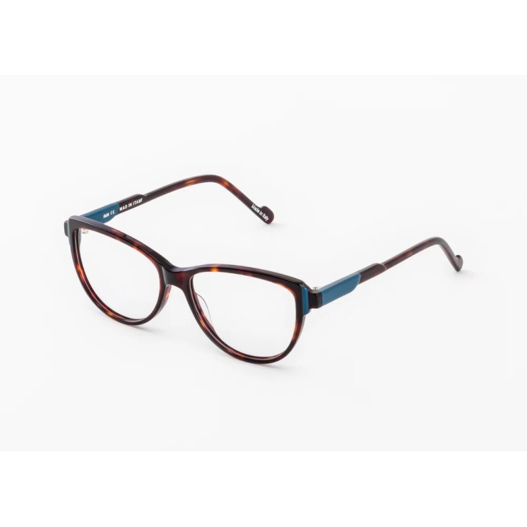 MAD IN ITALY Optical  Italian design and craftsmanship
