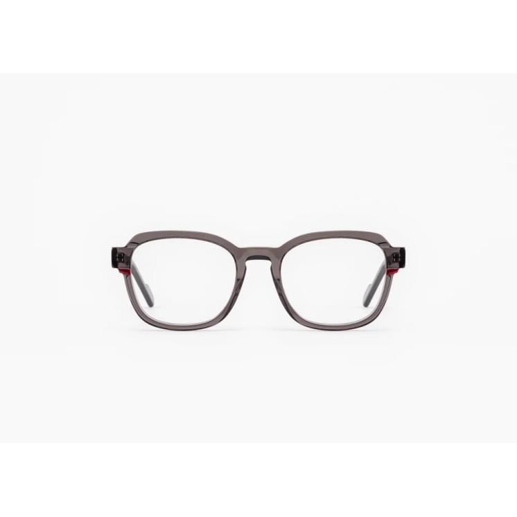 MAD IN ITALY Optical  Italian design and craftsmanship