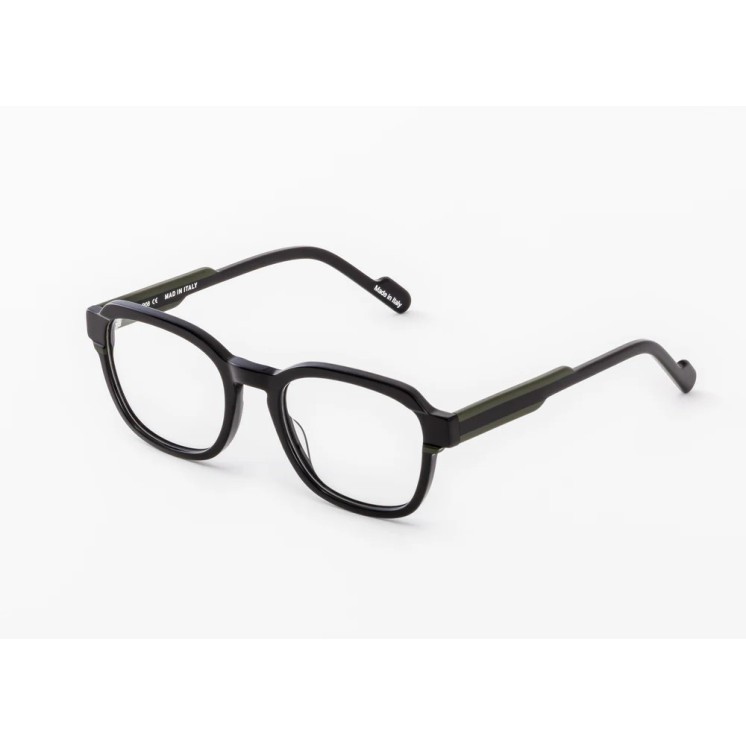 MAD IN ITALY Optical  Italian design and craftsmanship