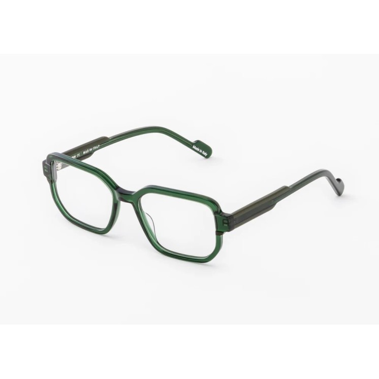 MAD IN ITALY Optical  Italian design and craftsmanship