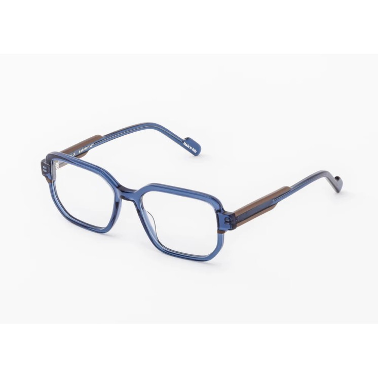 MAD IN ITALY Optical  Italian design and craftsmanship