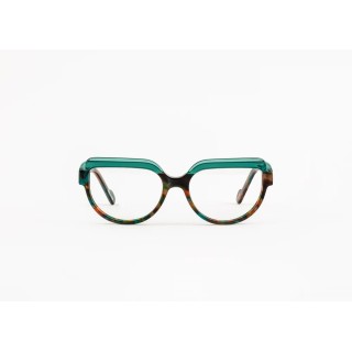MAD IN ITALY Optical  Italian design and craftsmanship