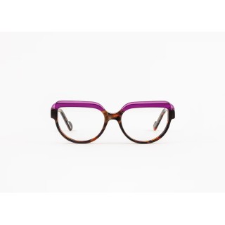 MAD IN ITALY Optical  Italian design and craftsmanship