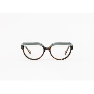 MAD IN ITALY Optical  Italian design and craftsmanship