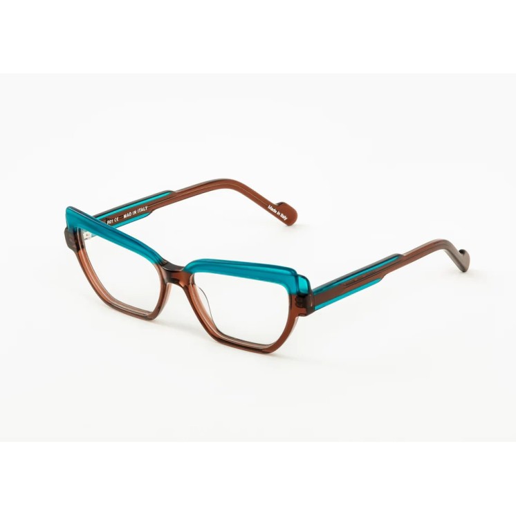 MAD IN ITALY Optical  Italian design and craftsmanship