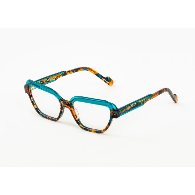 MAD IN ITALY Optical  Italian design and craftsmanship