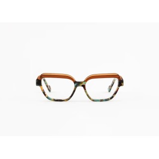 MAD IN ITALY Optical  Italian design and craftsmanship