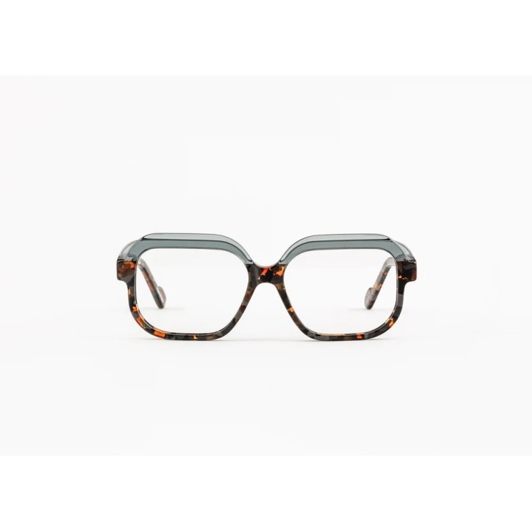 MAD IN ITALY Optical  Italian design and craftsmanship