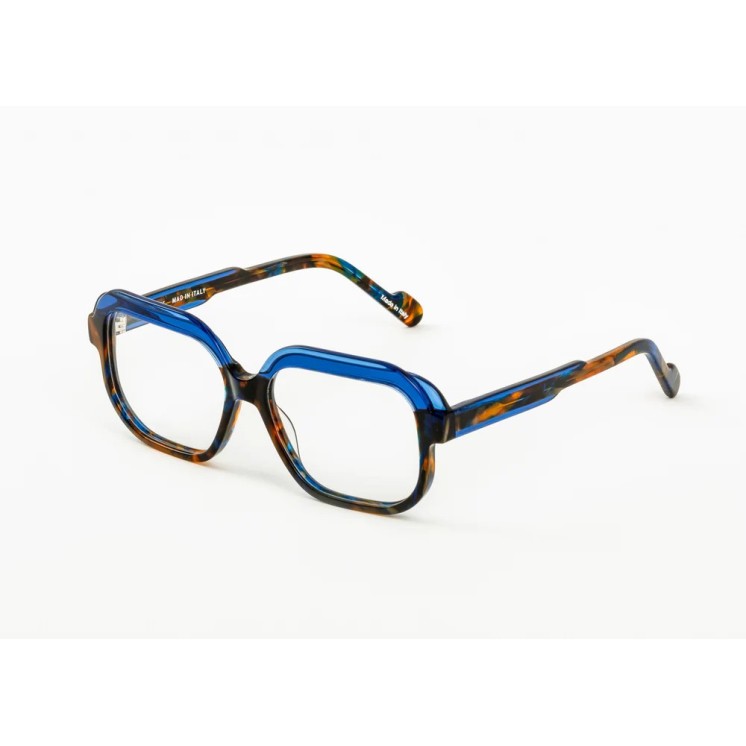 MAD IN ITALY Optical  Italian design and craftsmanship
