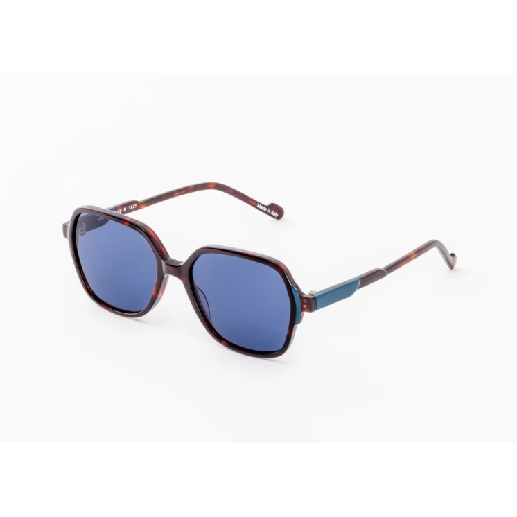 MAD IN ITALY Optical  Italian design and craftsmanship
