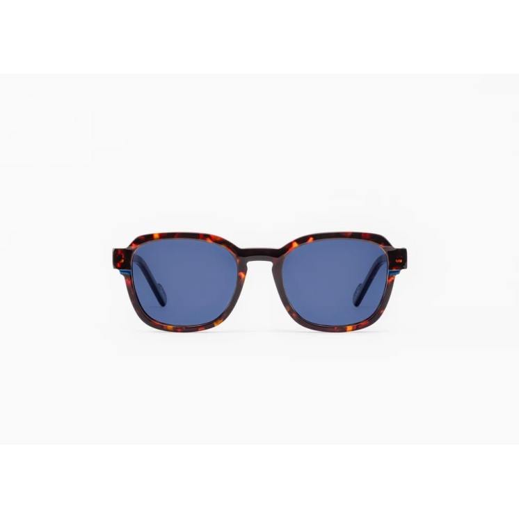 MAD IN ITALY Sunglasses  Italian design and craftsmanship