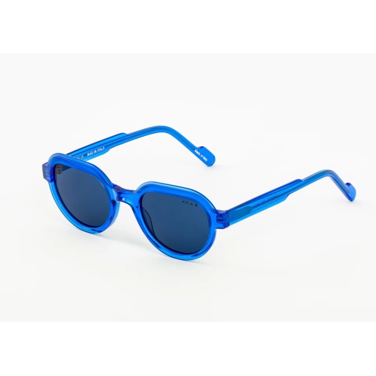 MAD IN ITALY Sunglasses  Italian design and craftsmanship