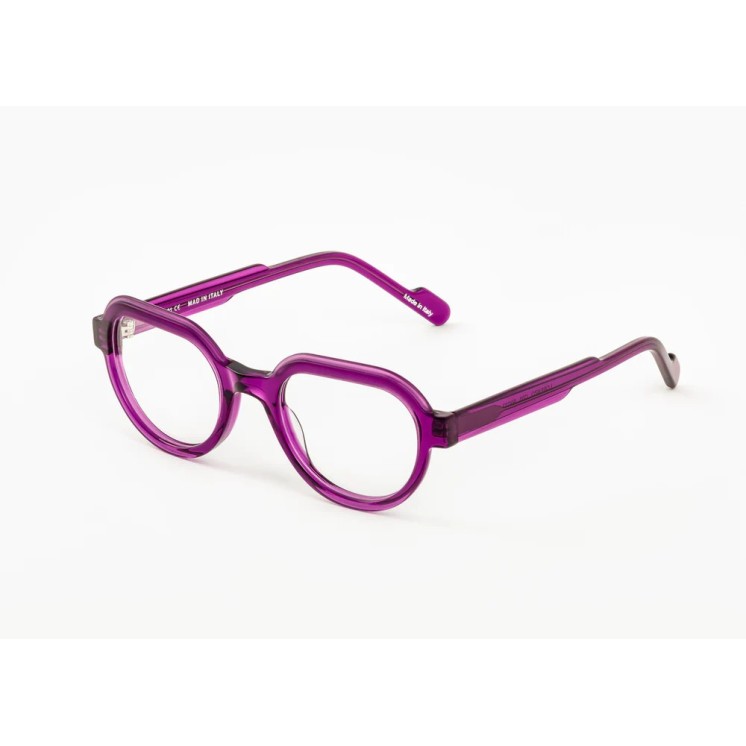 MAD IN ITALY Optical  Italian design and craftsmanship
