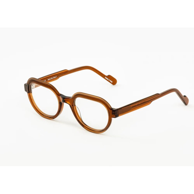 MAD IN ITALY Optical  Italian design and craftsmanship