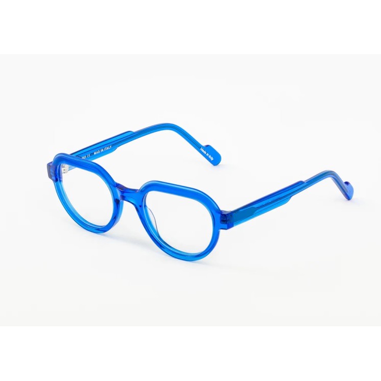 MAD IN ITALY Optical  Italian design and craftsmanship