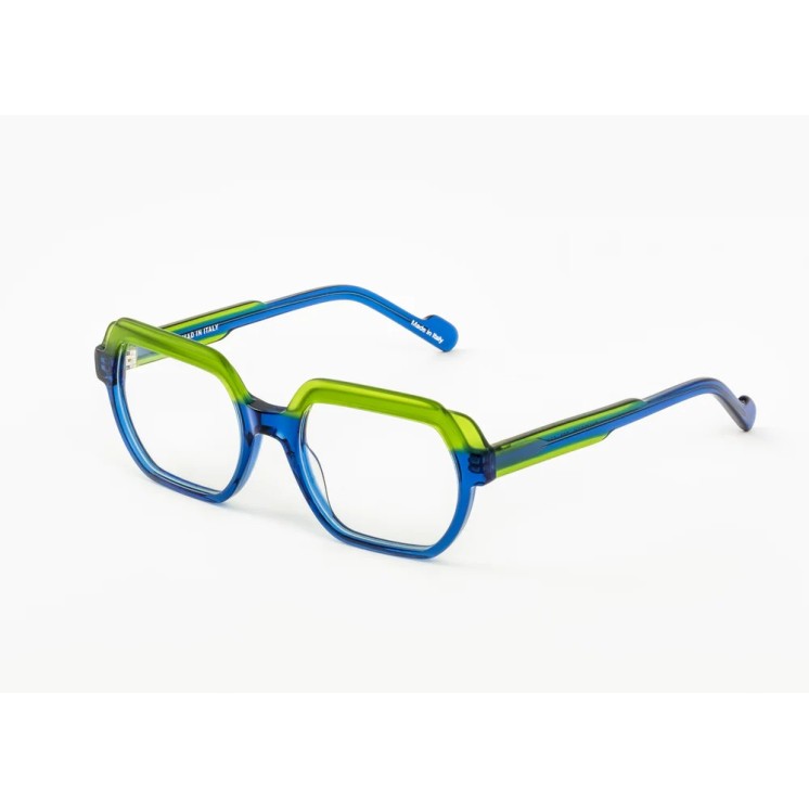 MAD IN ITALY Optical  Italian design and craftsmanship