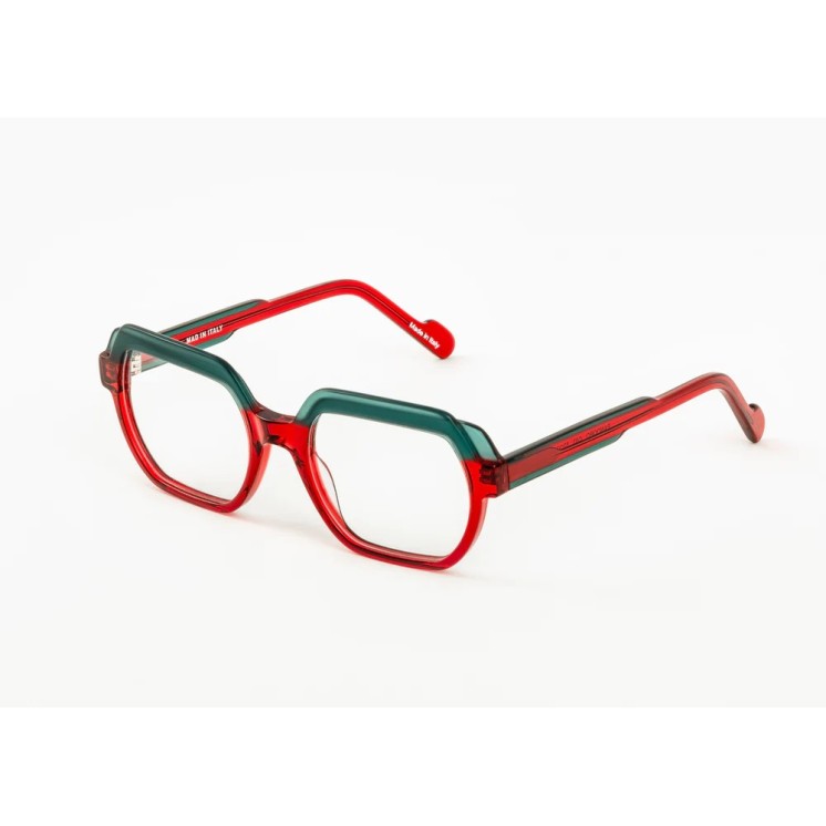 MAD IN ITALY Optical  Italian design and craftsmanship