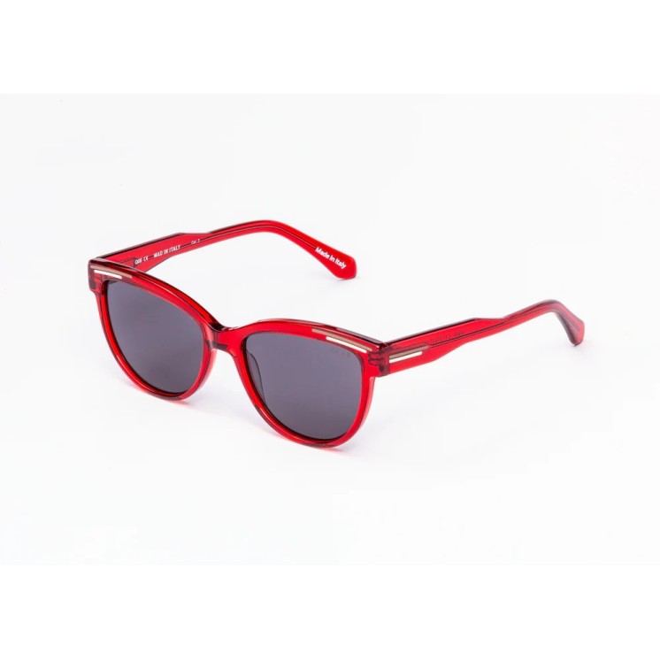 MAD IN ITALY Optical  Italian design and craftsmanship