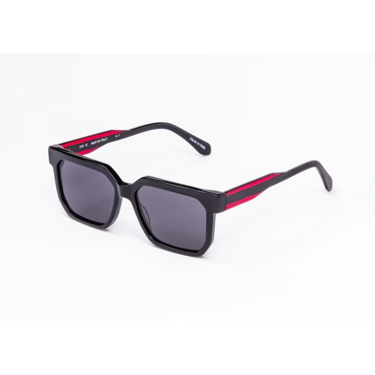 MAD IN ITALY Sunglasses  Italian design and craftsmanship