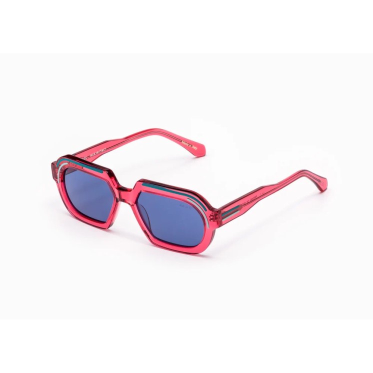 MAD IN ITALY Sunglasses  Italian design and craftsmanship