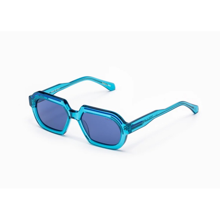 MAD IN ITALY Sunglasses  Italian design and craftsmanship