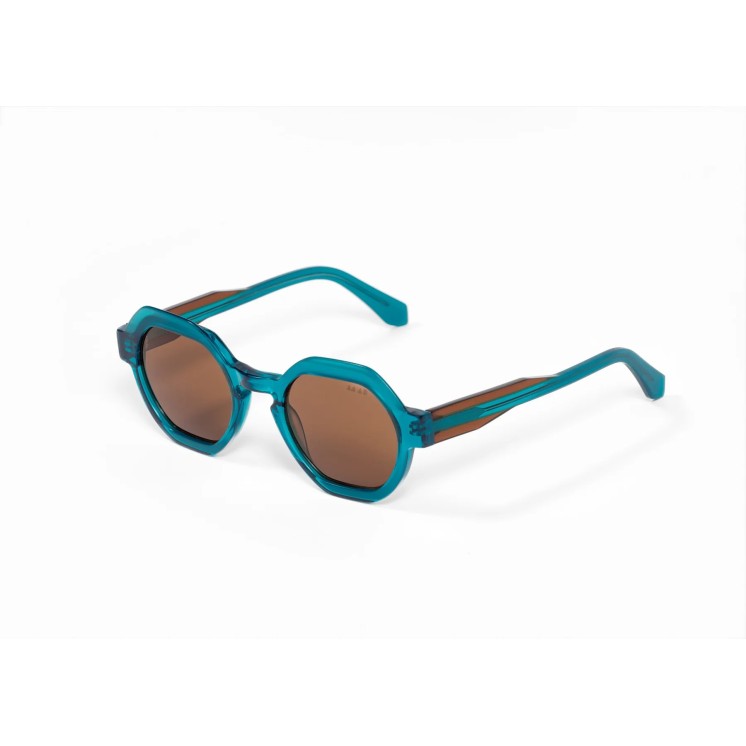 MAD IN ITALY Sunglasses  Italian design and craftsmanship