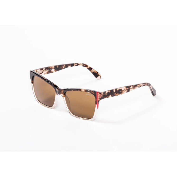 MAD IN ITALY Sunglasses  Italian design and craftsmanship