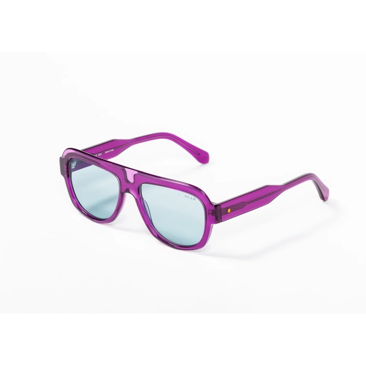 MAD IN ITALY Sunglasses  Italian design and craftsmanship