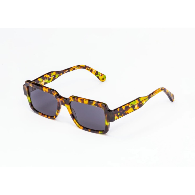 MAD IN ITALY Sunglasses  Italian design and craftsmanship