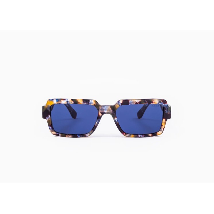 MAD IN ITALY Sunglasses  Italian design and craftsmanship