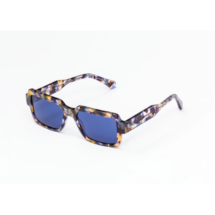 MAD IN ITALY Sunglasses  Italian design and craftsmanship