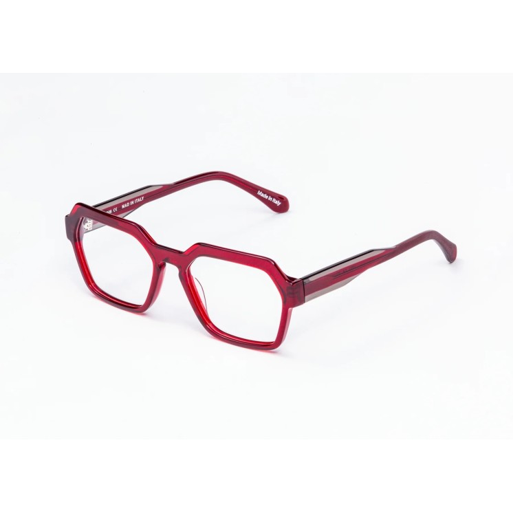 MAD IN ITALY Optical  Italian design and craftsmanship