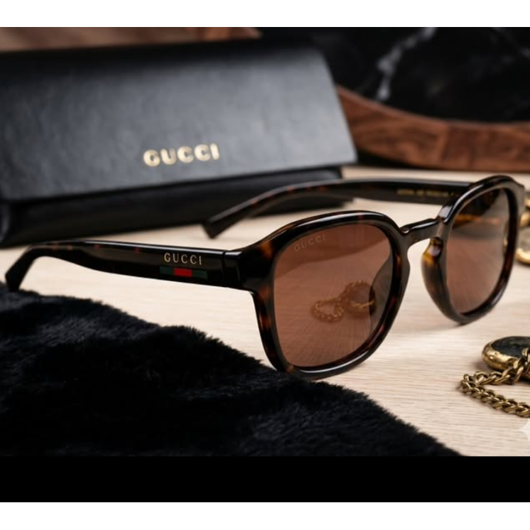 GUCCI GG106 002 Occhiali da sole da donna colore Havana, disponibile per vendita all'ingrosso. Scopri le nostre offerte
