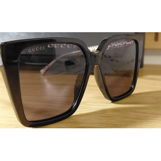GUCCI GG1967S 002 Occhiali da sole da donna colore Nero, disponibile per vendita all'ingrosso. Scopri le nostre offerte